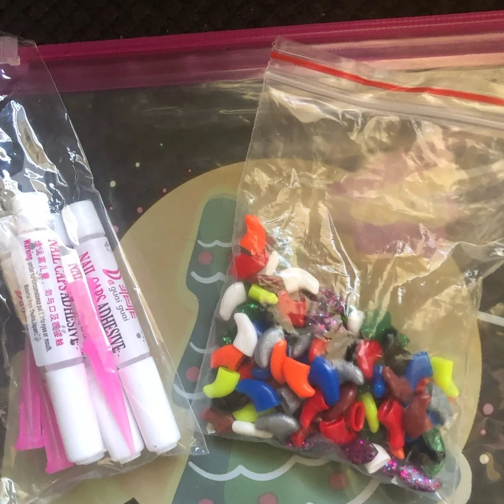 Cat Plastic Nails- 662 $12 or 🎉